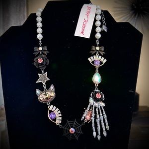 Betsey Johnson Skeleton Hand Faux Pearl Pink & Black Halloween Necklace